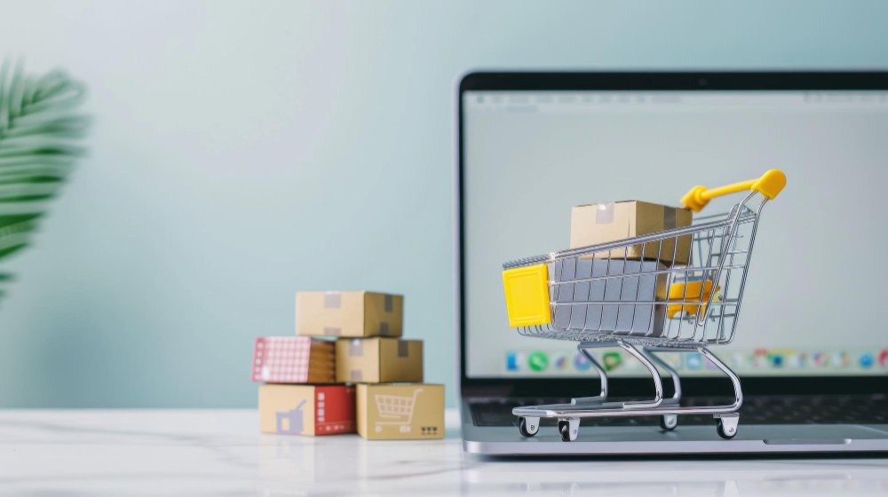 E-Commerce Legal Gavel representation